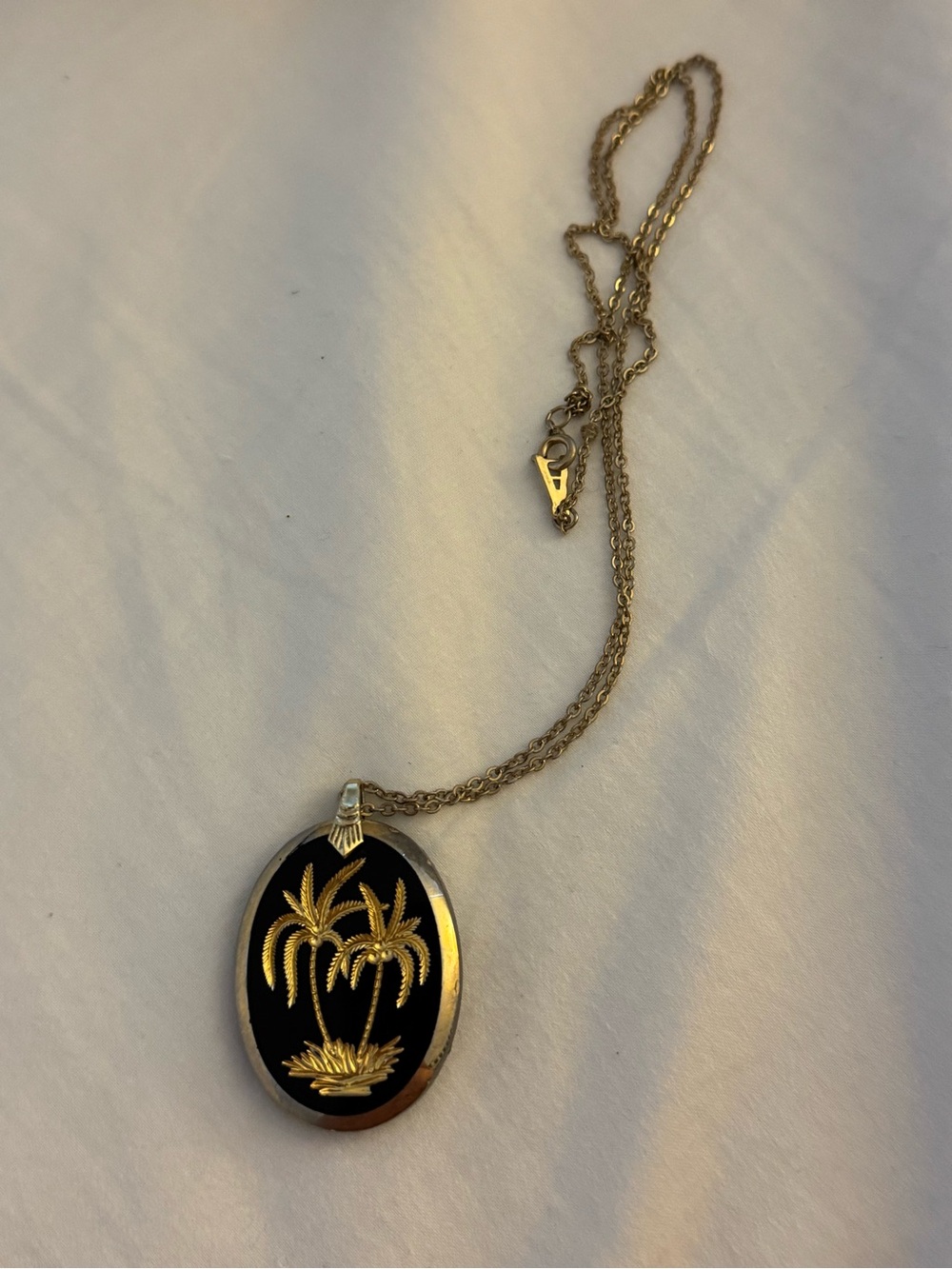 Gold Palm Tree Oval Necklace Vintage